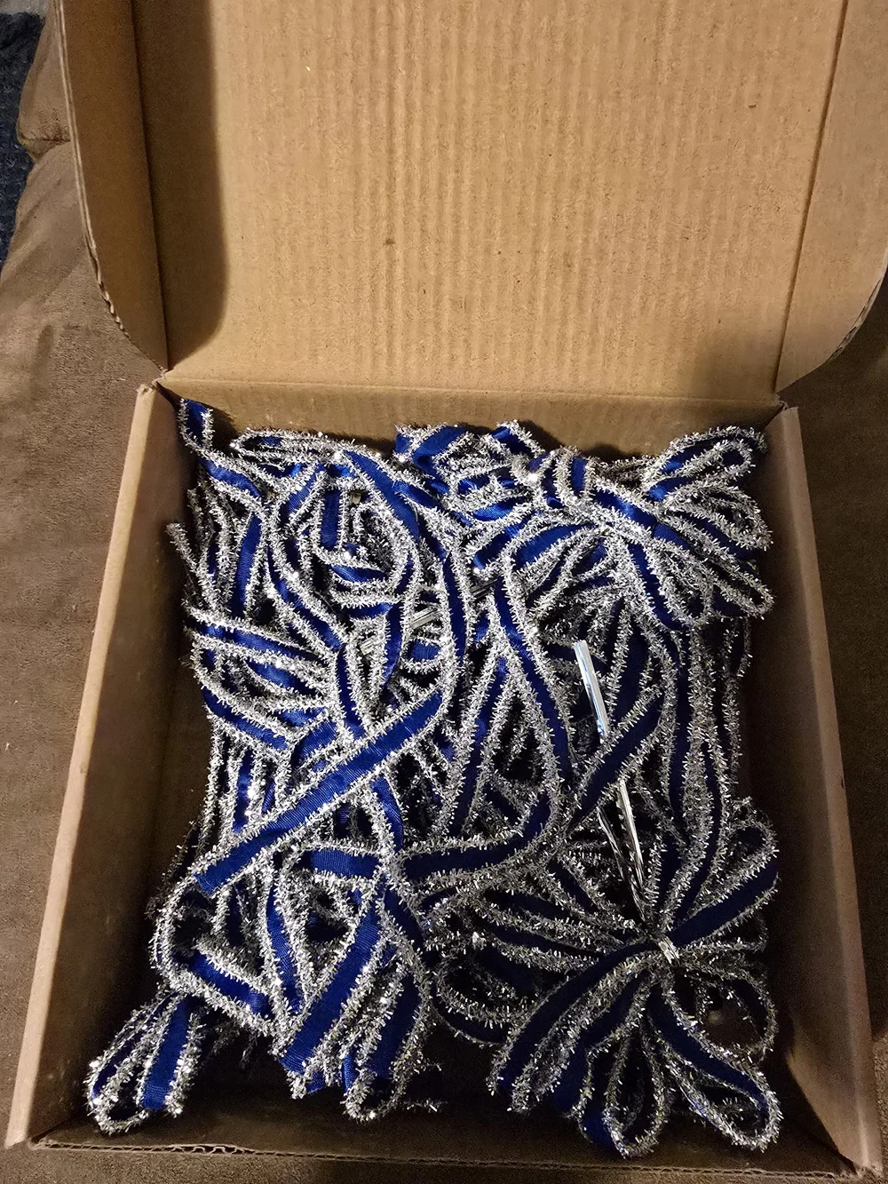 Blue and Silver Ribbon Bow Set. 8 Pieces. NWT.